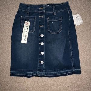 Denim skirt